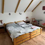 Przy Szlaku Kwatera prywatna